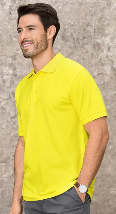 Loses Poloshirt der Männer, zitronengelb