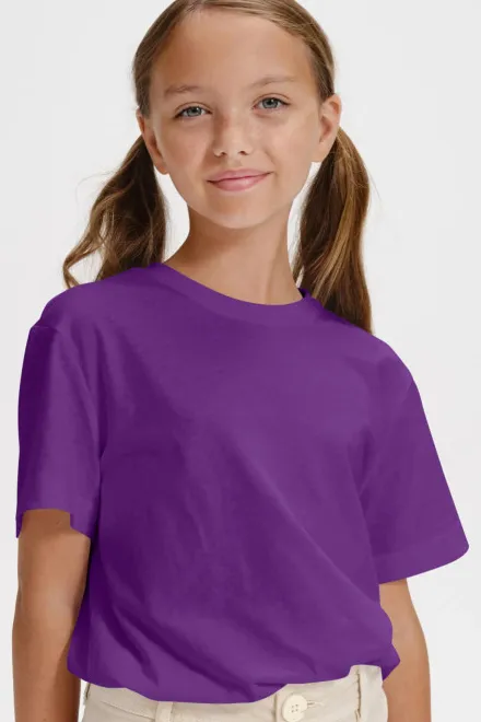Das einfache T-Shirt der Kinder, lila