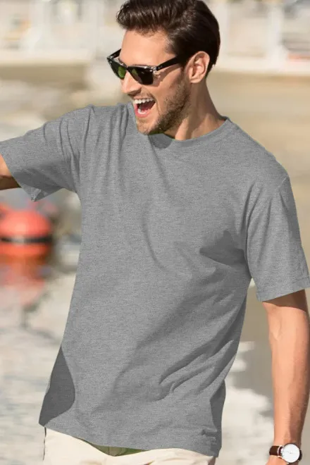 Das klassische T-Shirt der Männer, dunkelgrauer Marmor