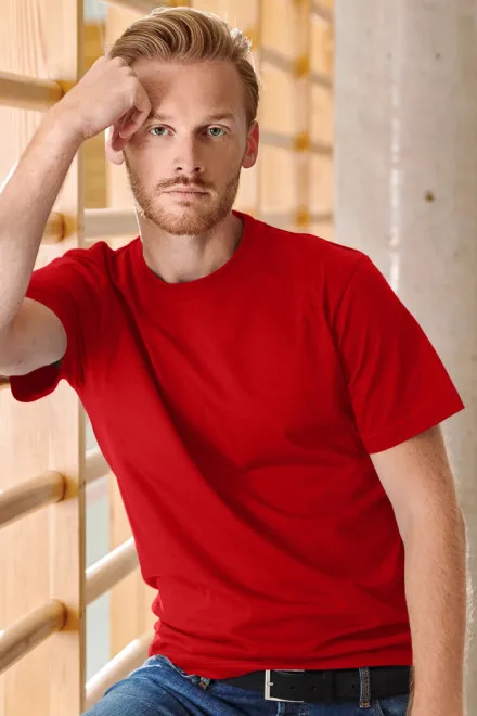 Schweres T-Shirt, rot